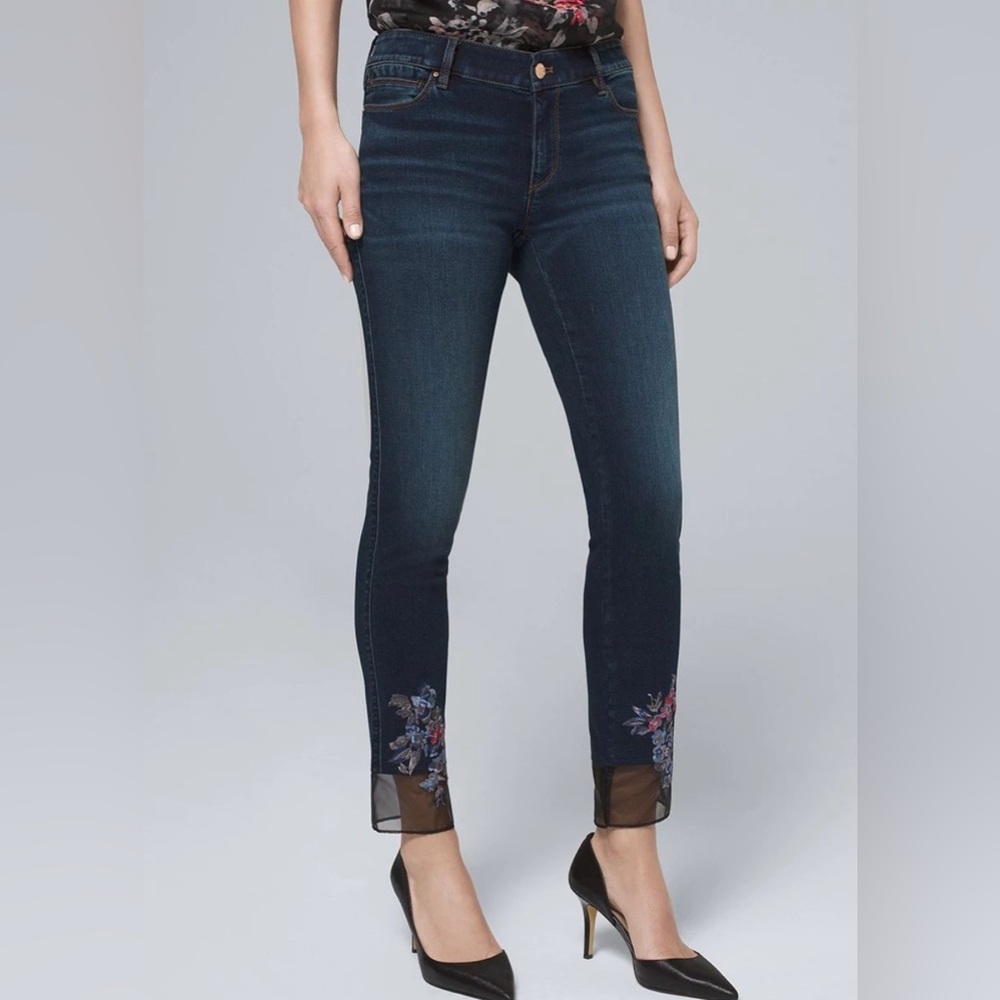 White House Black Market Classic-Rise Embroidered Hem Straight Crop Jeans Size 8